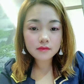 白云梅花-红红